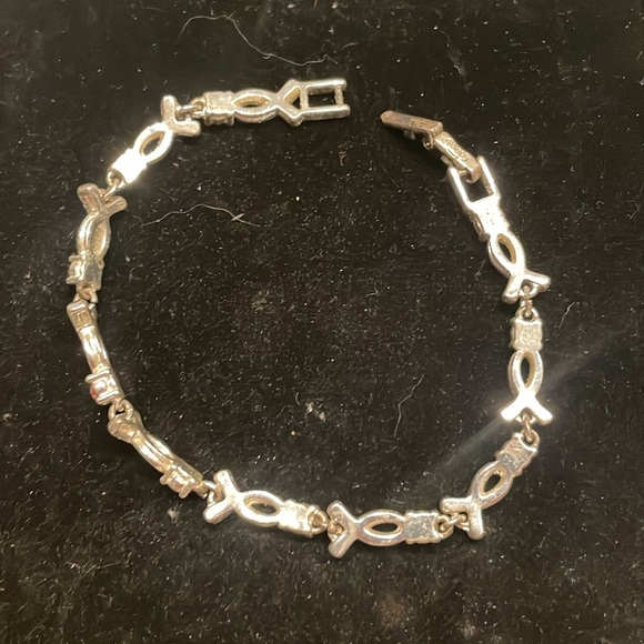 Vtg 8” Avon gold tone Breast Cancer Awareness bracelet w/10 bezel set crystals - Picture 8 of 13